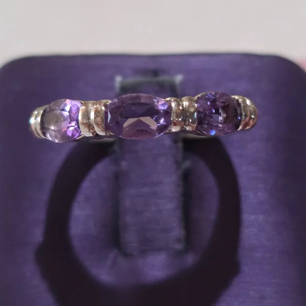 Vintage Oval Three Purple Stone Gemstone Band Sterling Silver Ring SZ 5